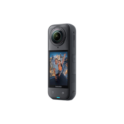 Cámara Insta360 X5 Adventure Bundle